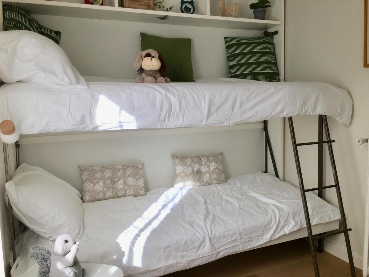Les Terres Rouges 06 Bed & Breakfast กียูมส์ ภายนอก รูปภาพ